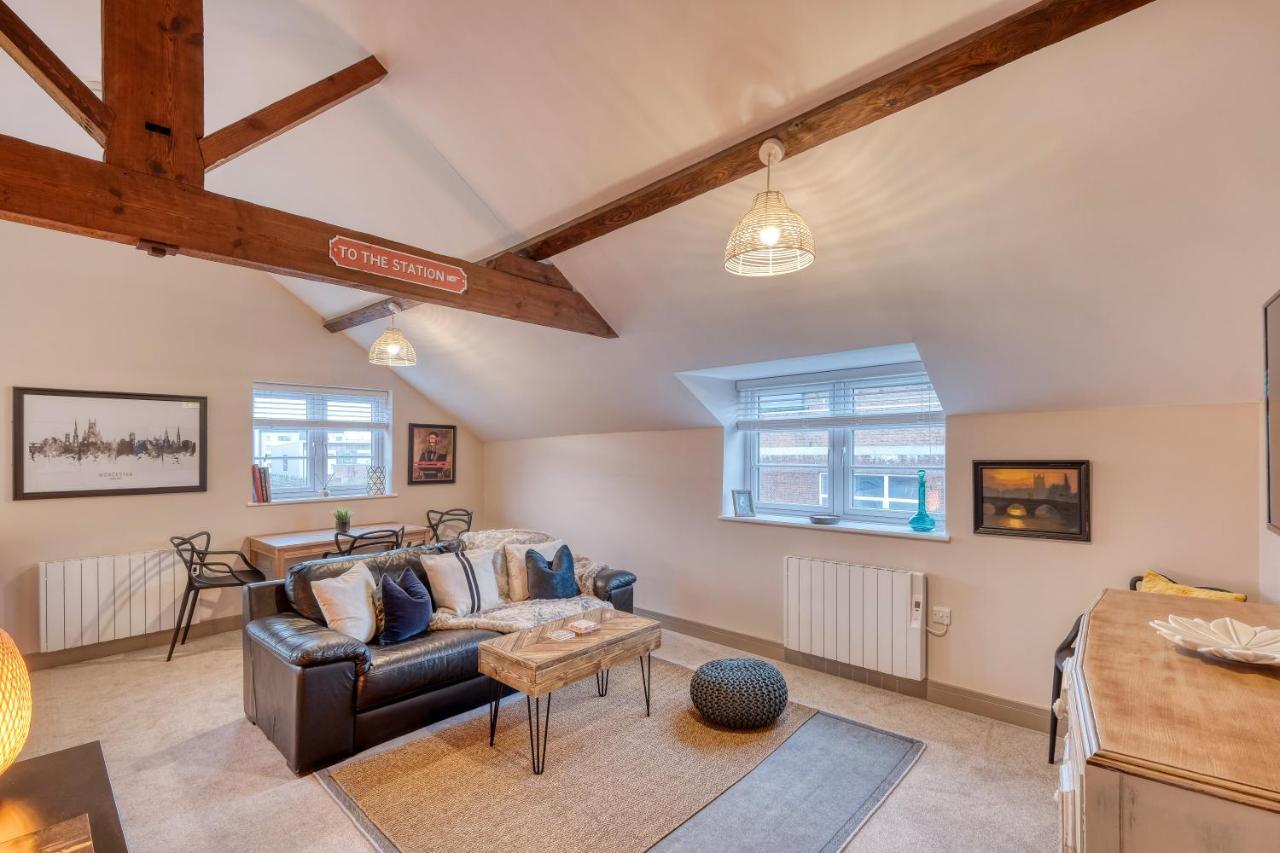 The Station Loft City Centre 1-Bed Apartment Worcester Eksteriør bilde